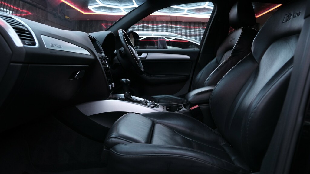 Audi Q5 2L S Line Plus Grey #47