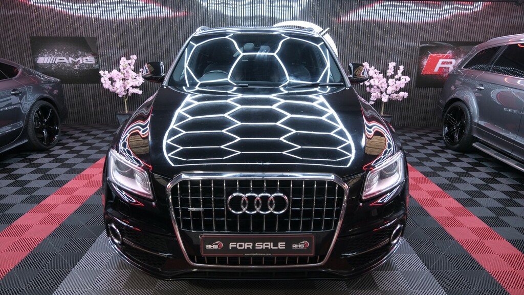 Audi Q5 2.0 Tdi S Line Plus Black #2