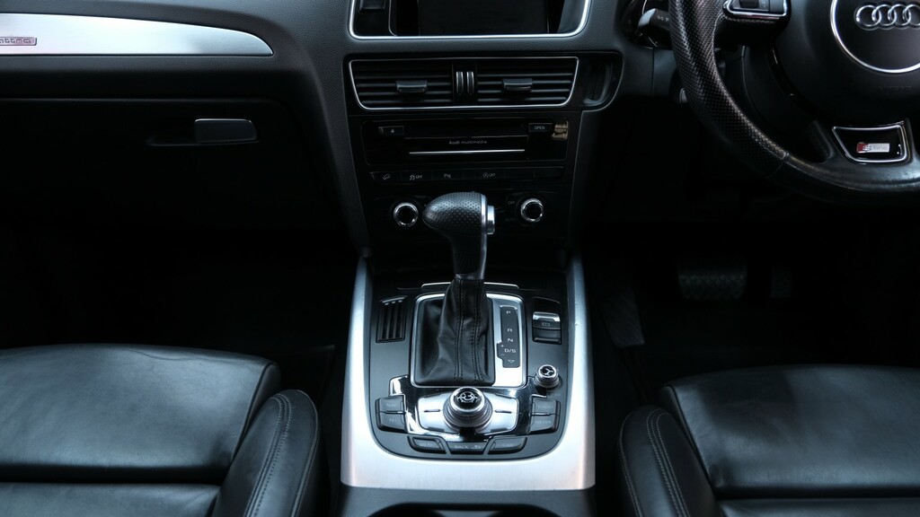 Audi Q5 2L S Line Plus Grey #49