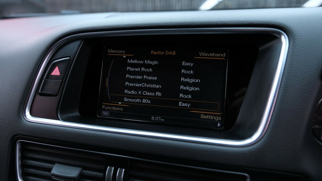 Audi Q5 2L S Line Plus Grey #62
