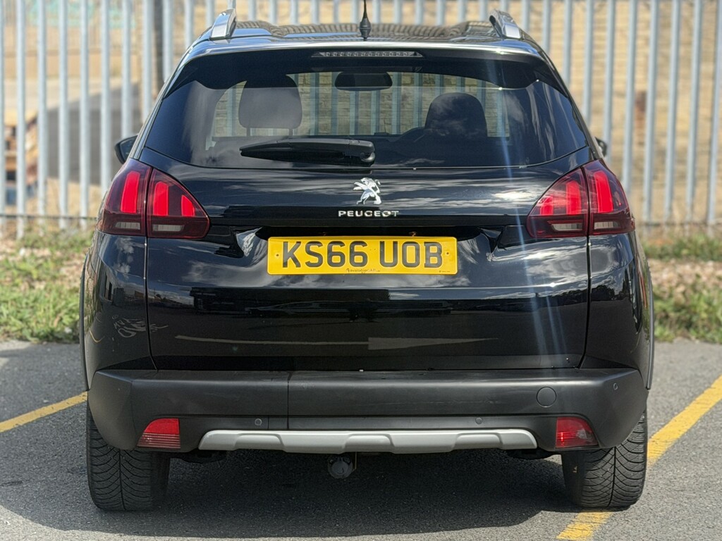Peugeot 2008 1.6 Bluehdi Allure Black #4