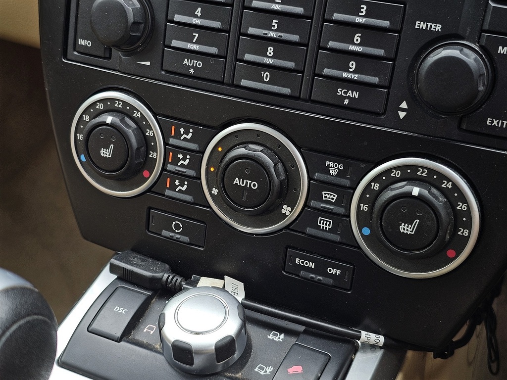 Land Rover Freelander 2 2 Hse U100420 Black #16
