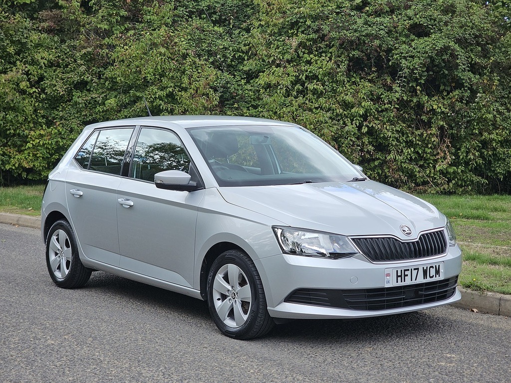 Skoda Fabia Tsi Se Silver