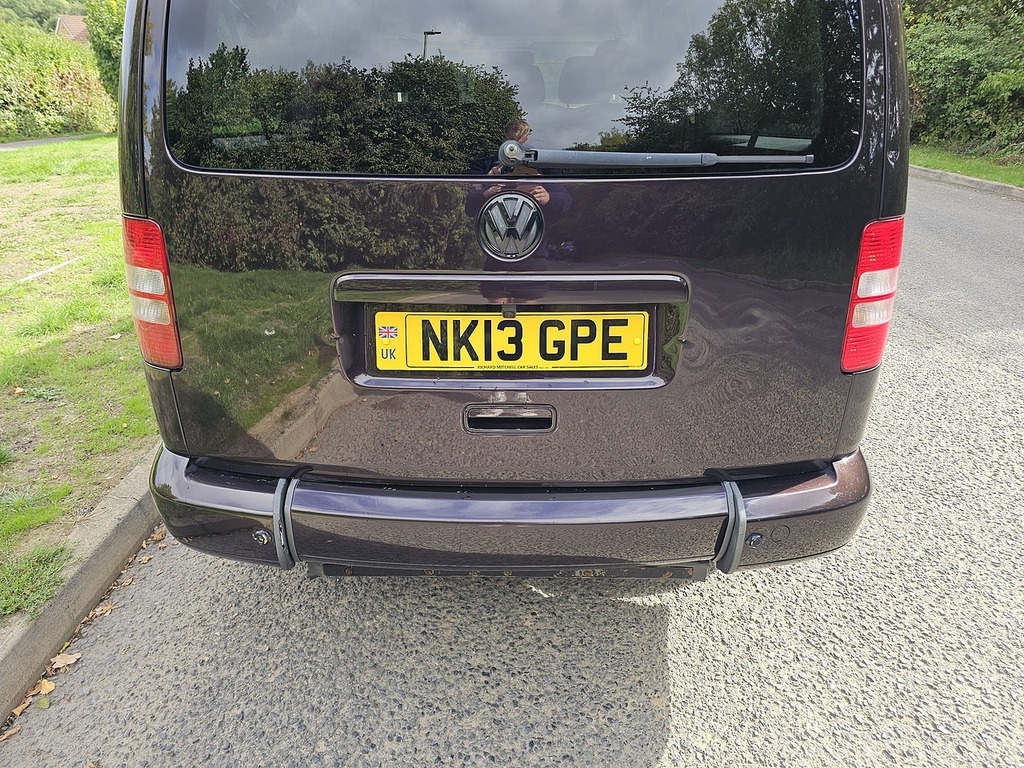 Volkswagen Caddy Maxi Life Tdi Purple #3