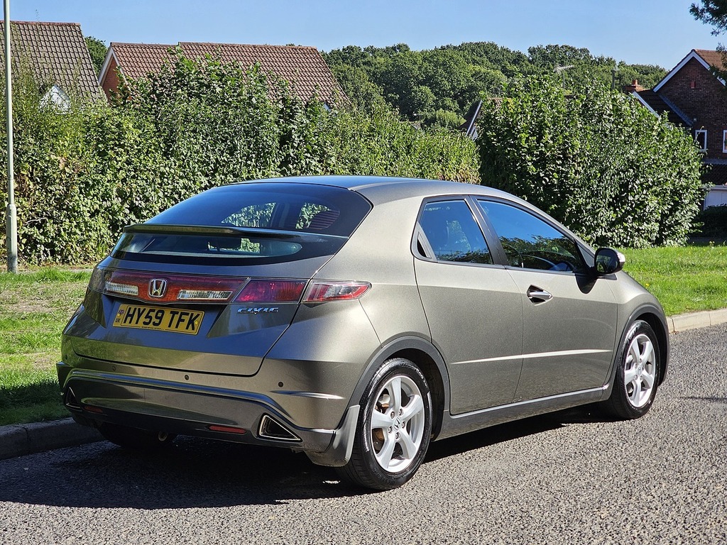 Honda Civic I-vtec Se Grey #2