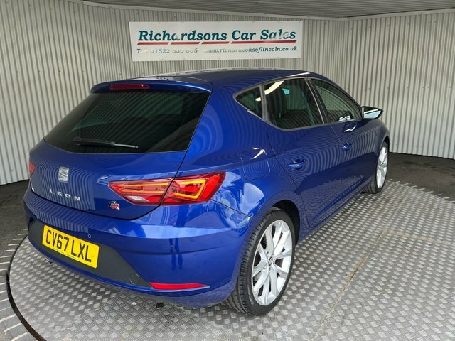 Seat Leon 1.4 Ecotsi Fr Technology Hatchback Dsg Blue #3