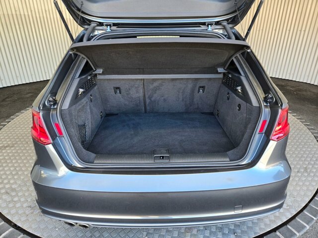Audi A3 2.0 Tdi S Line Sportback S Tronic Euro Grey #4