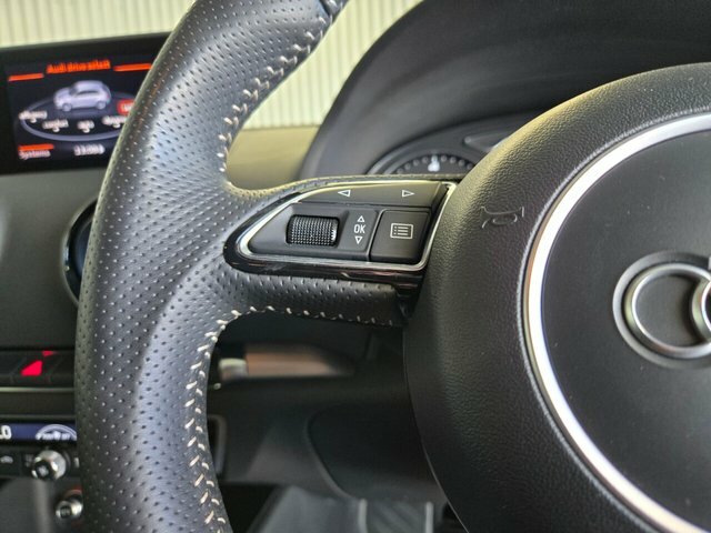 Audi A3 1.4 Tfsi Se Sportback Euro 5 S S Red #9