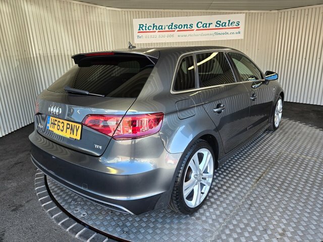 Audi A3 2.0 Tdi S Line Sportback S Tronic Euro Grey #3