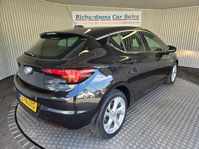 Vauxhall Astra 1.6 Cdti Blueinjection Sri Hatchback Ma Black #3
