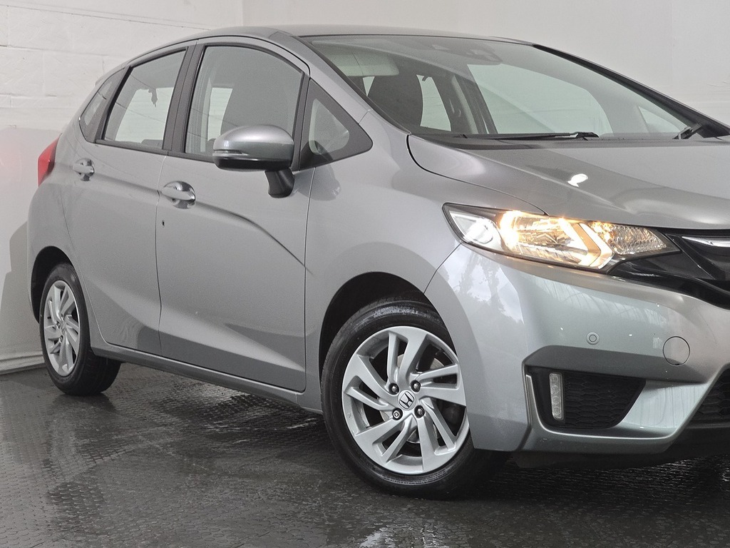 Honda Jazz I-vtec Se Silver #4