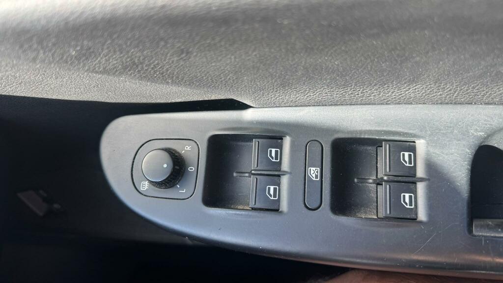 Volkswagen Passat 2.0 Tdi Bluemotion Tech Highline Euro 5 Ss Black #22