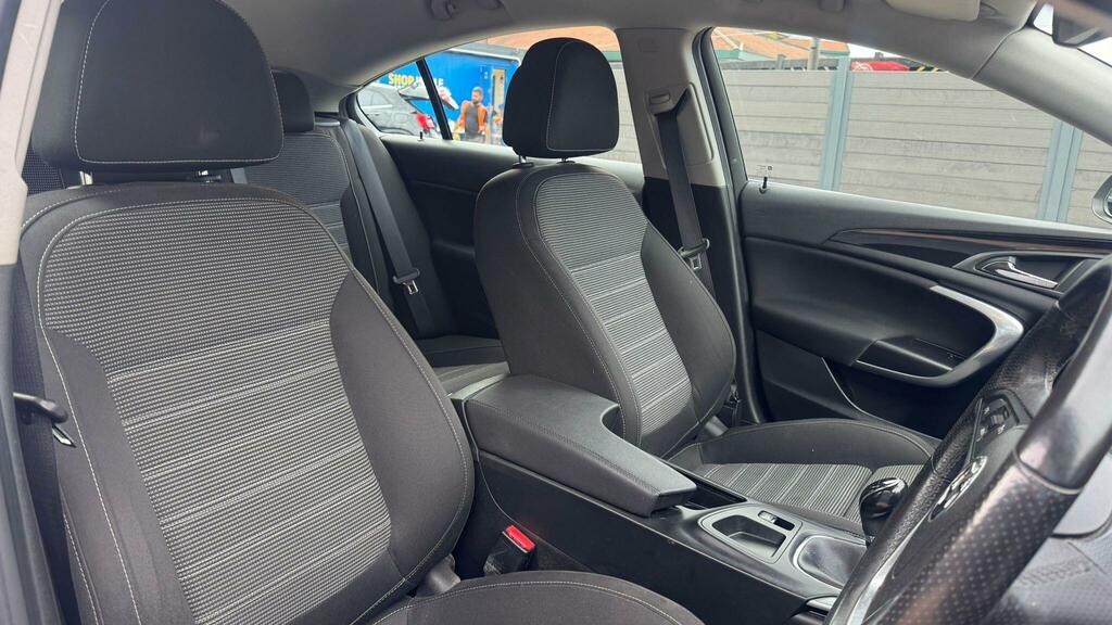 Vauxhall Insignia Hatchback 2.0 Cdti Se Euro 5 201010 Blue #12