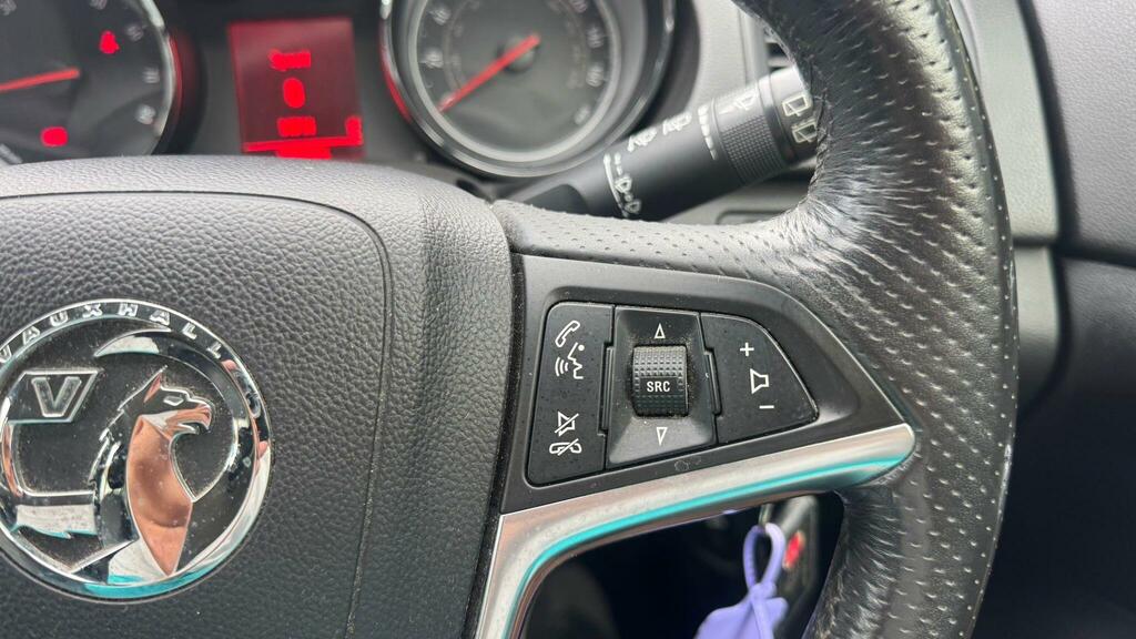Vauxhall Insignia Hatchback 2.0 Cdti Se Euro 5 201010 Blue #21