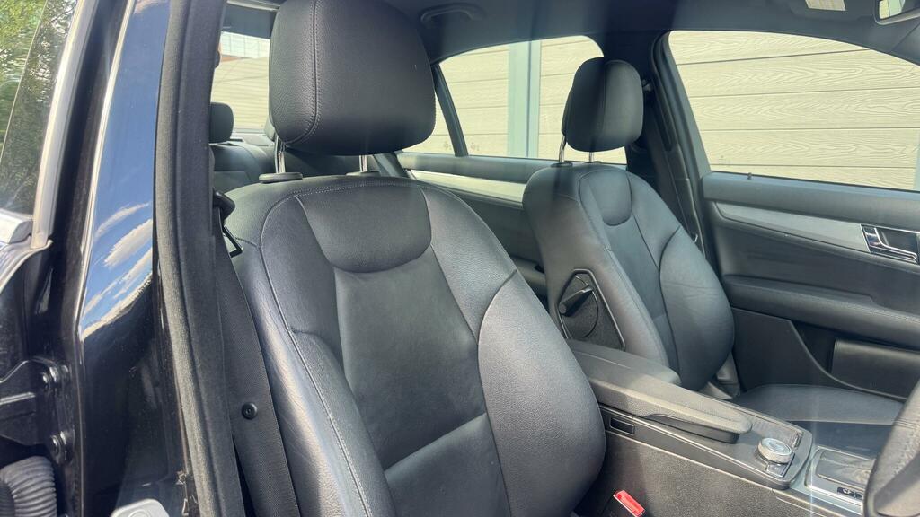 Mercedes-Benz C Class 1.8 C180 Blueefficiency Sport Black #16