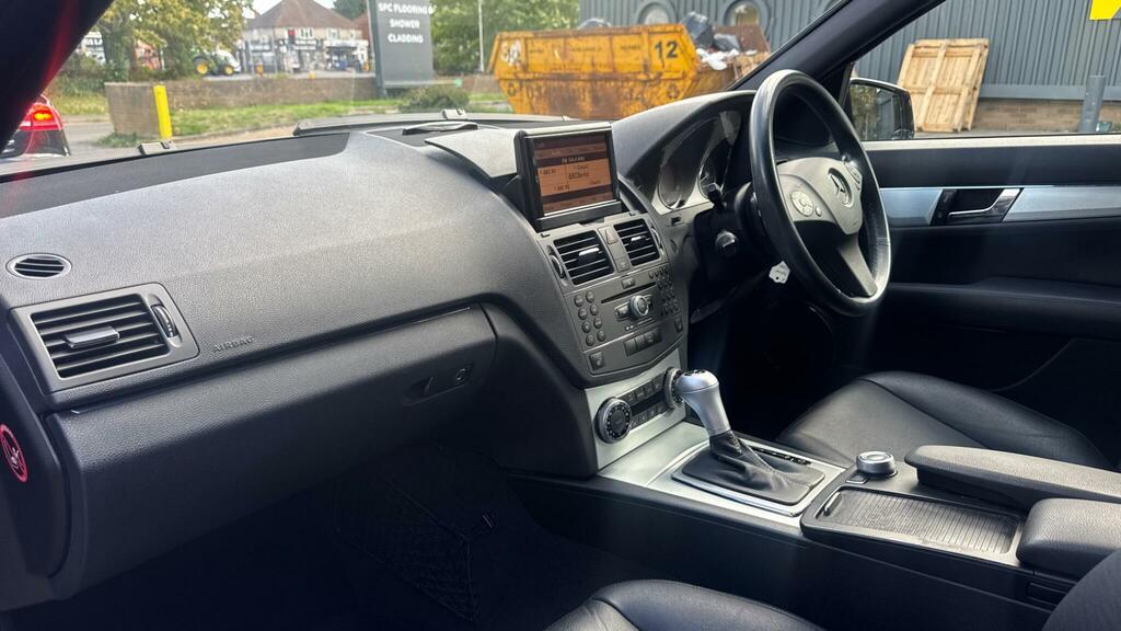 Mercedes-Benz C Class 1.8 C180 Blueefficiency Sport Black #24