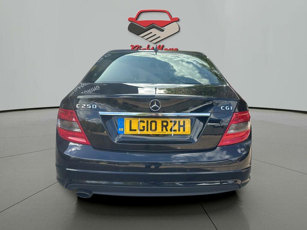 Mercedes-Benz C Class Sport Black #4