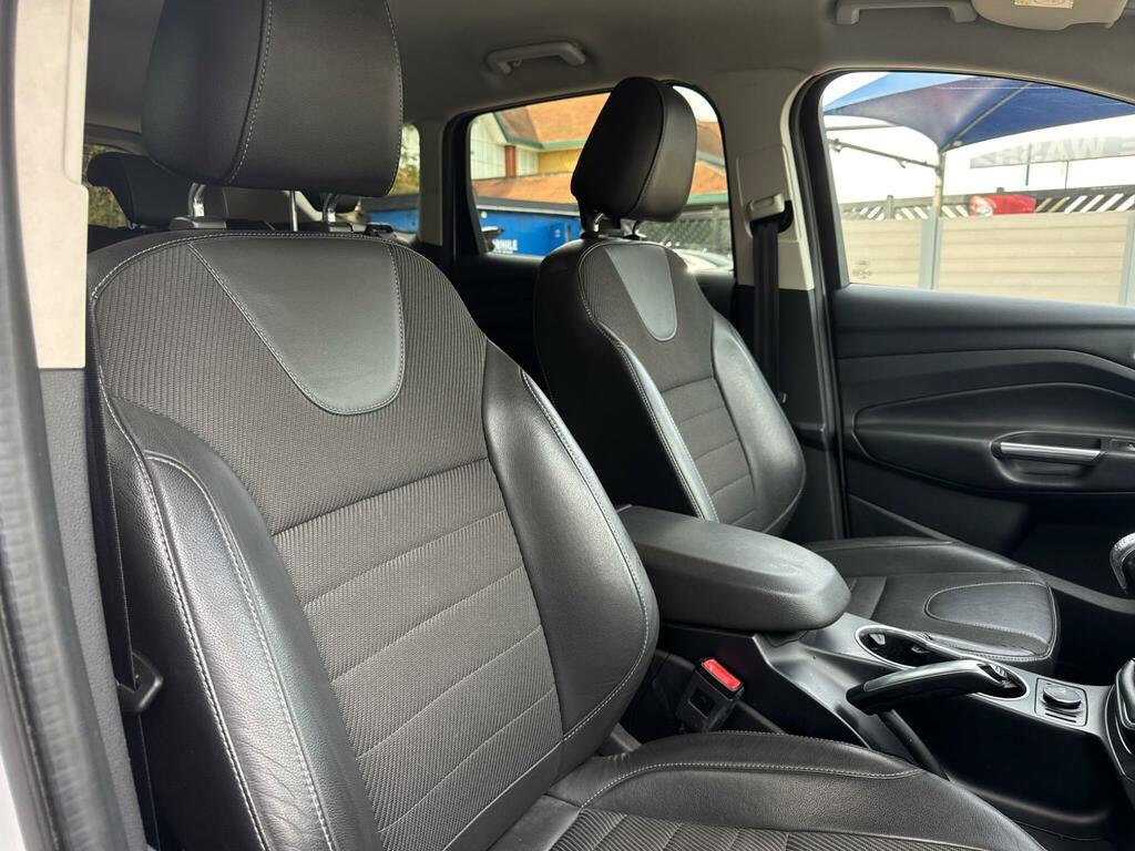 Ford Kuga 2.0 Tdci Titanium 2Wd Euro 6 Ss Orange #19