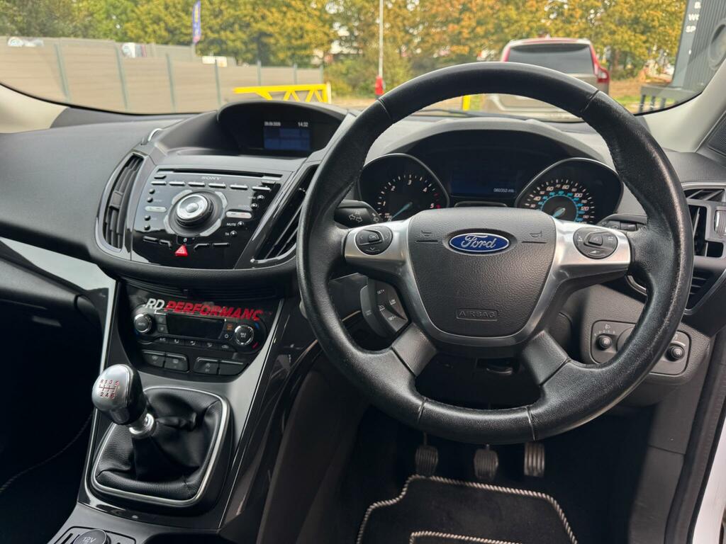 Ford Kuga 2.0 Tdci Titanium 2Wd Euro 6 Ss Orange #13