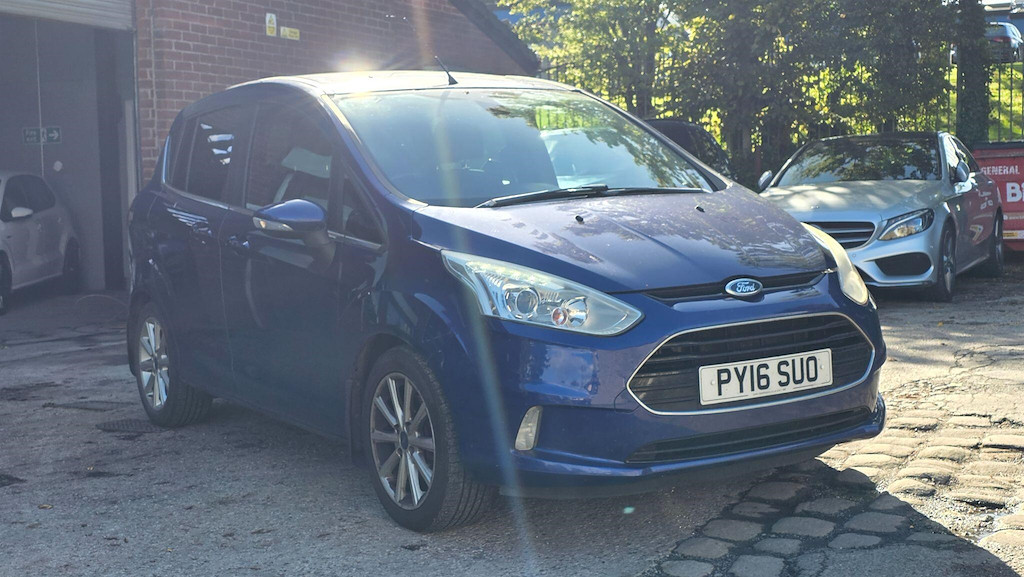 Ford B-Max 1.0T Ecoboost Titanium Euro 5 Blue