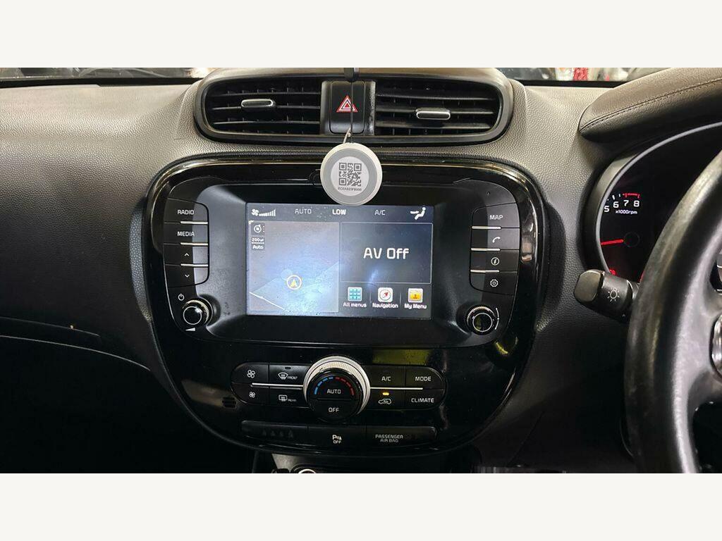 Kia Soul Soul 2 Crdi White #9