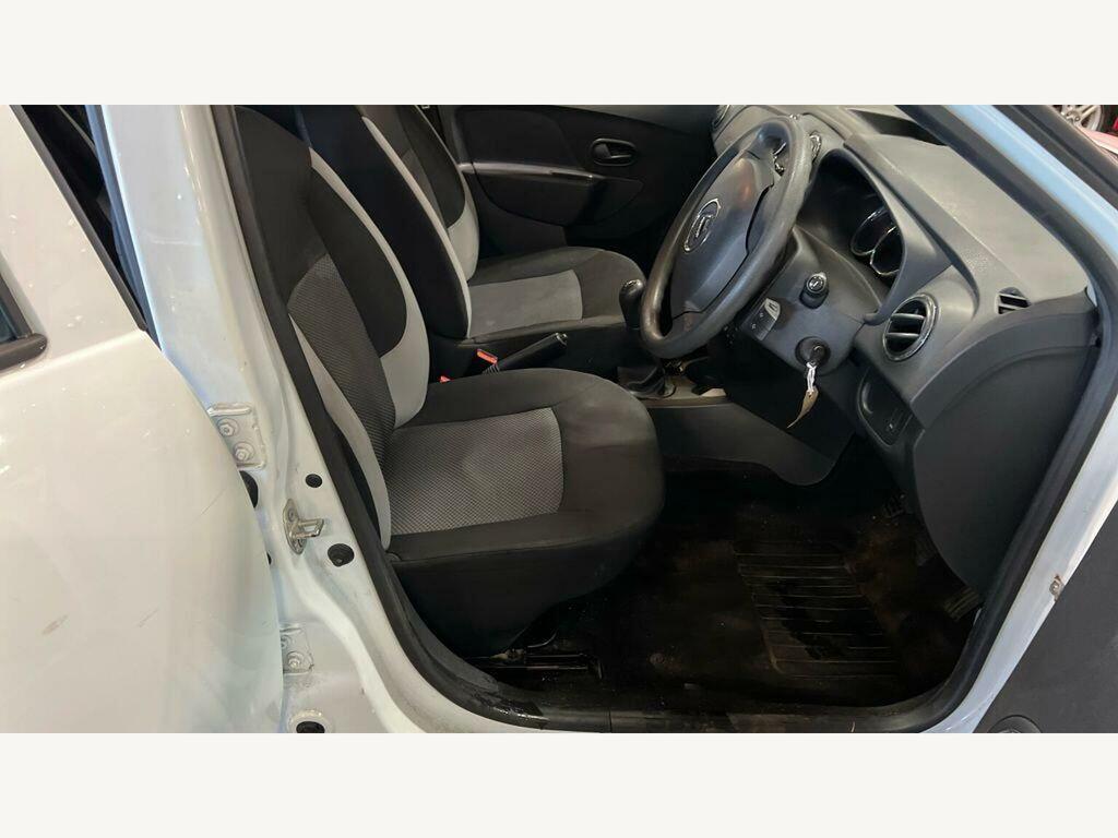 Dacia Sandero 1.2 16V 75 Ambiance White #11