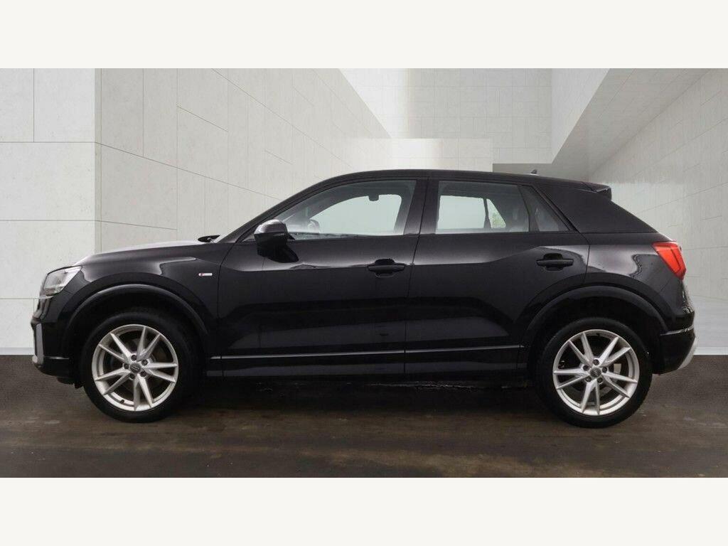 Audi Q2 Tfsi Cod S Line Euro 6 Ss Black #4