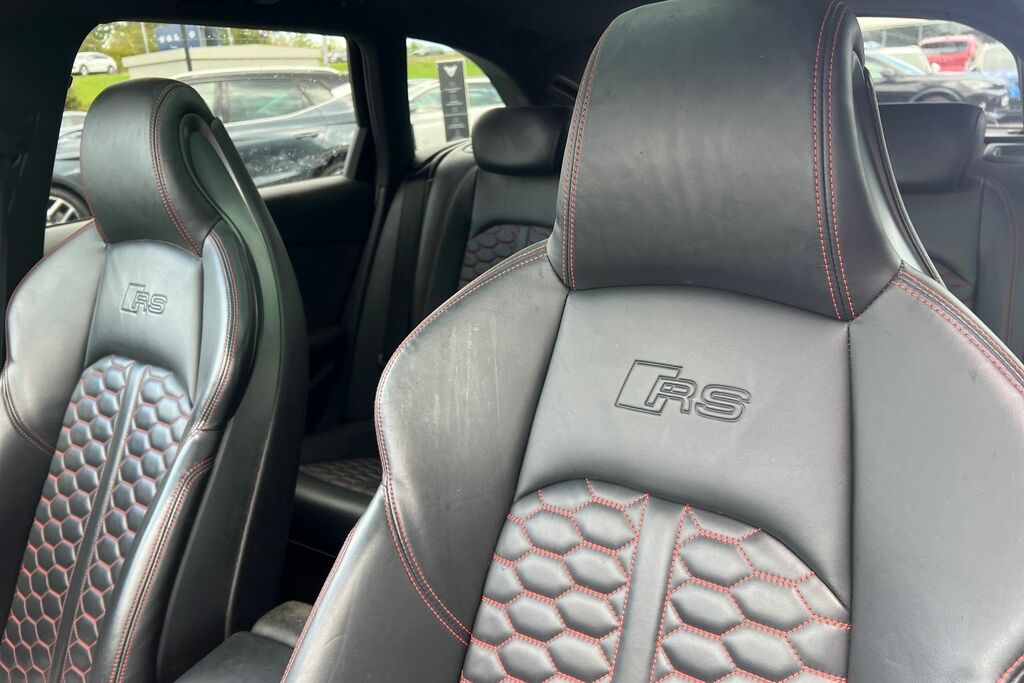 Audi RS4 2018 18 Audi Rs4 2.9 Tfsi Quattro Carbon Edition 5 Grey #20