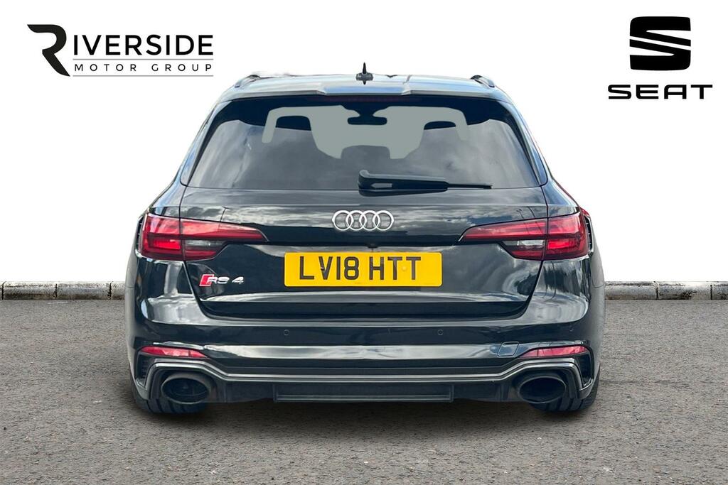 Audi RS4 2018 18 Audi Rs4 2.9 Tfsi Quattro Carbon Edition 5 Grey #10
