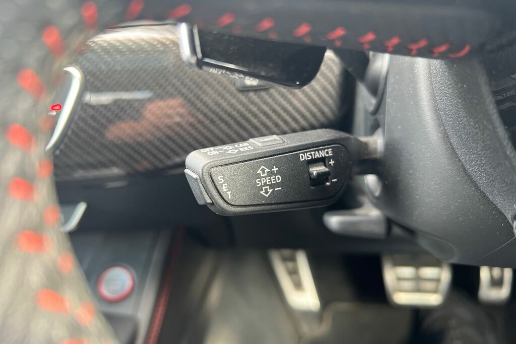 Audi RS4 2018 18 Audi Rs4 2.9 Tfsi Quattro Carbon Edition 5 Grey #42
