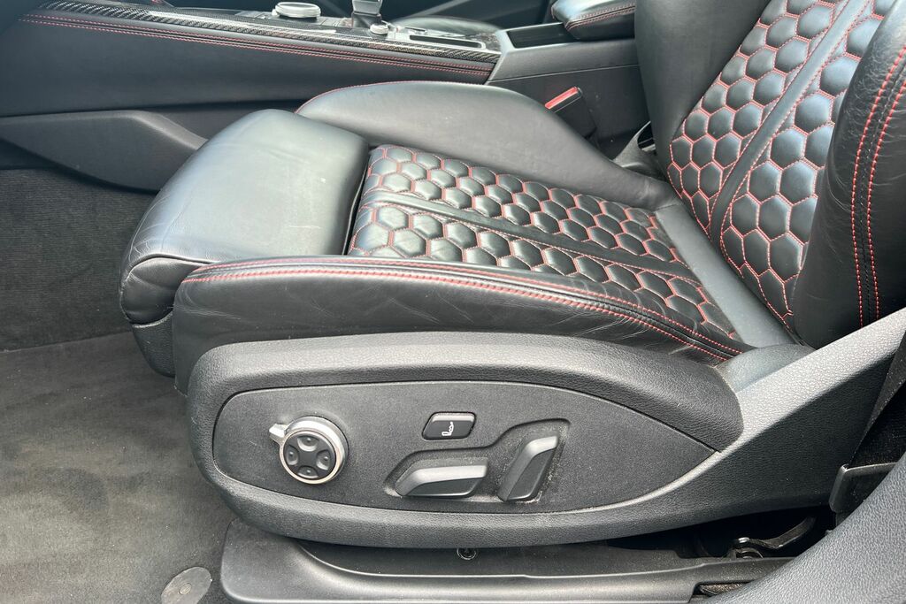 Audi RS4 2018 18 Audi Rs4 2.9 Tfsi Quattro Carbon Edition 5 Grey #21