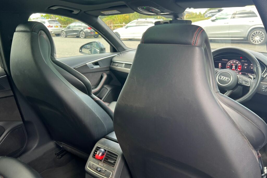 Audi RS4 2018 18 Audi Rs4 2.9 Tfsi Quattro Carbon Edition 5 Grey #36