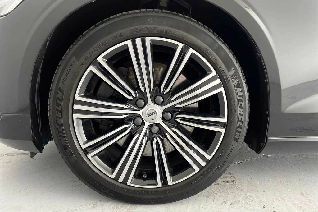 Volvo S60 R-design, B5 Mild Hybrid Black #49