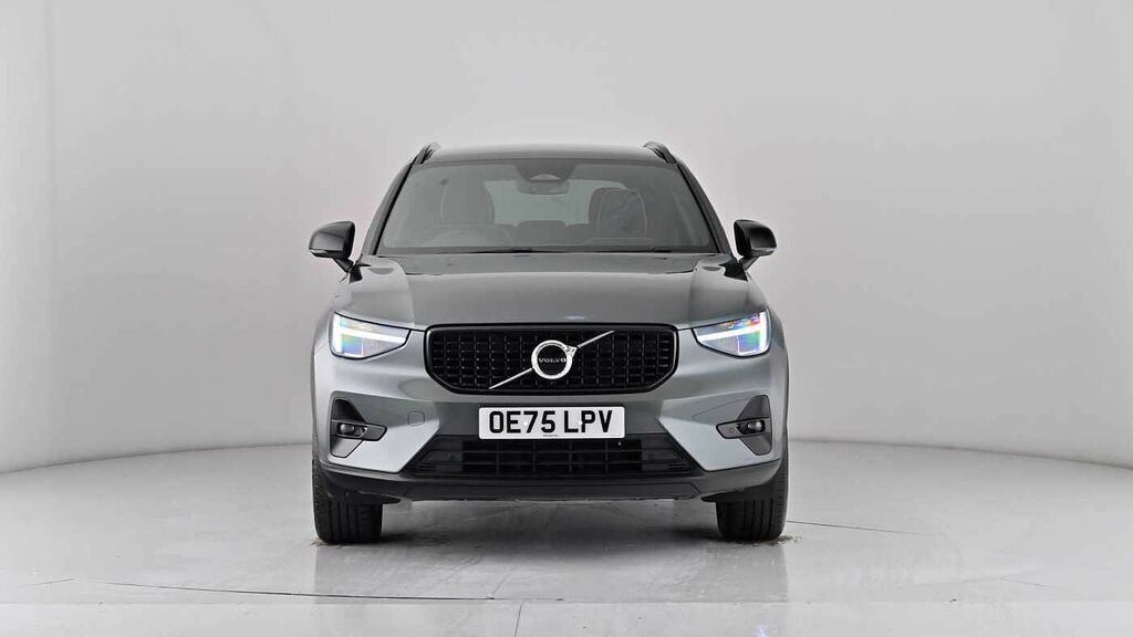 Volvo XC40 2.0 B3p Ultra Dark Silver #49