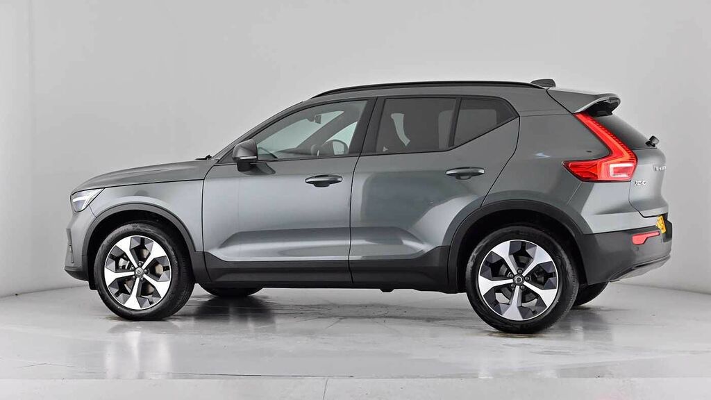 Volvo XC40 2.0 B3p Ultra Dark Silver #60