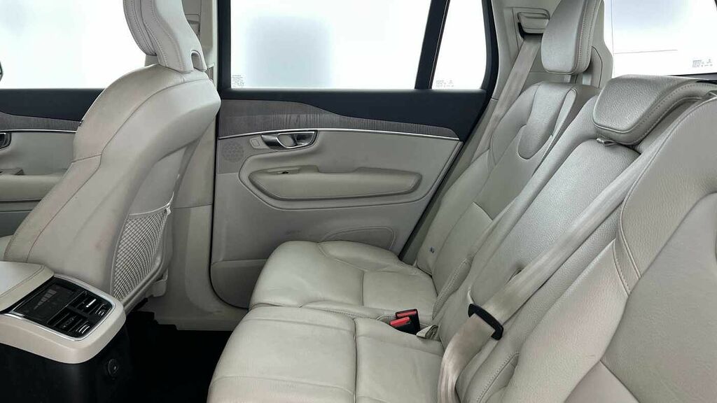 Volvo XC90 2.0 B5d 235 Plus Dark Awd Geartronic Black #7