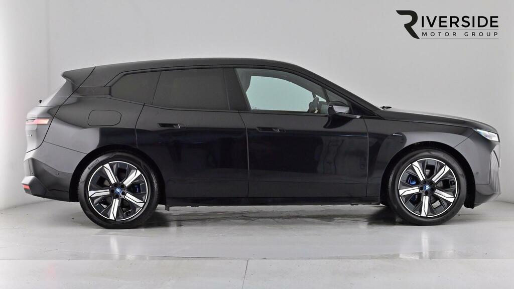 BMW iX 40 76.6Kwh M Sport Edition Xdrive Black #3