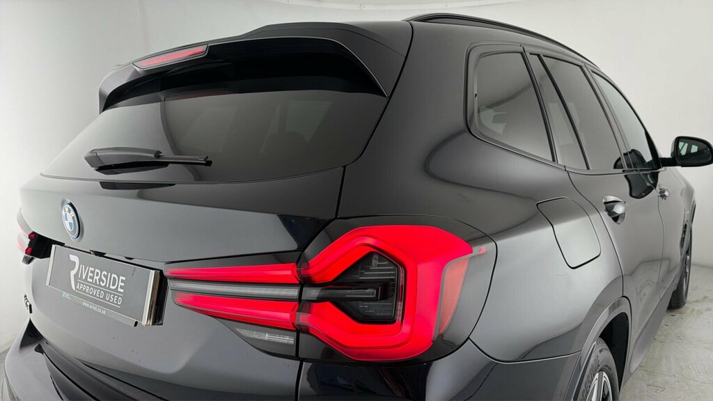 BMW iX3 210Kw M Sport 80Kwh Black #32
