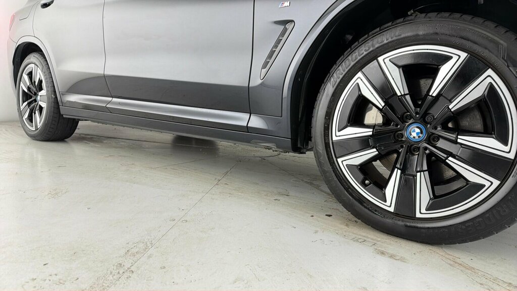 BMW iX3 210Kw M Sport 80Kwh Black #29