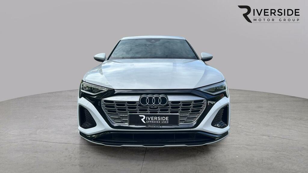 Audi Q8 e tron 55 S Line Sportback Quattro 114Kwh 11Kw White #4