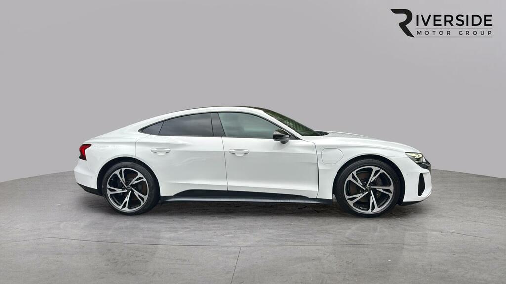 Audi E Tron GT 93.4Kwh Saloon Quattro 476 Ps White #3