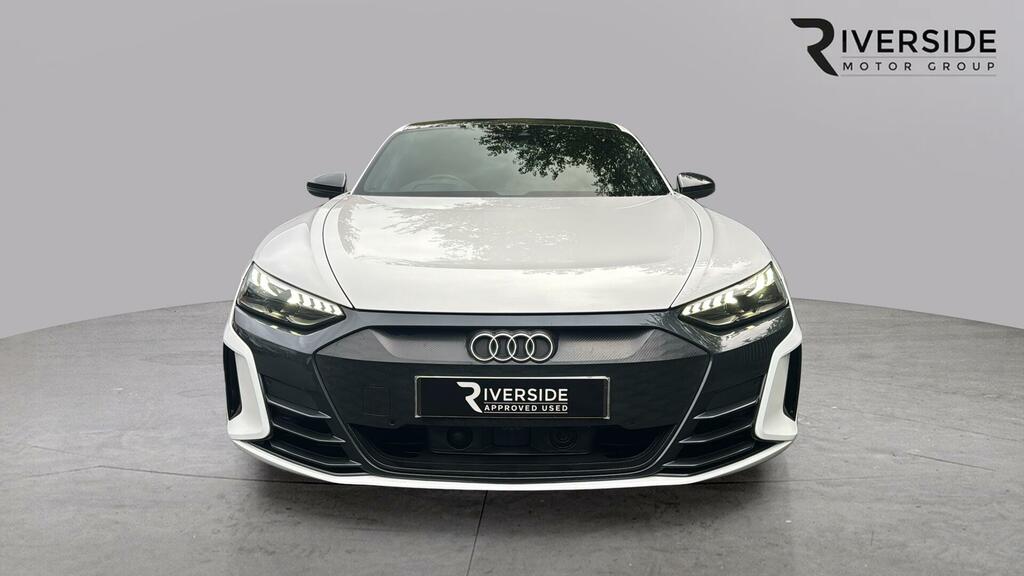 Audi E Tron GT 93.4Kwh Saloon Quattro 476 Ps White #4