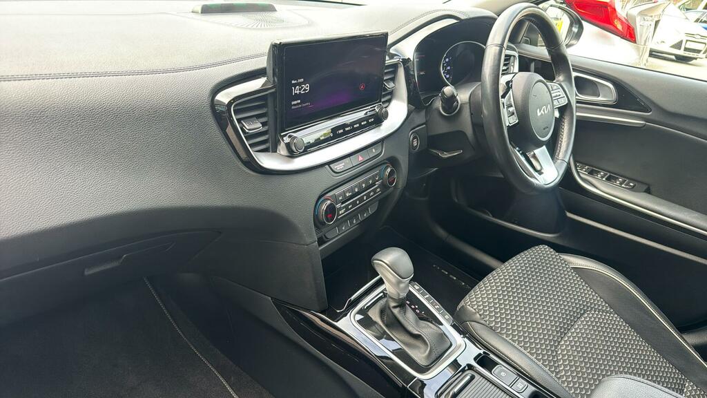 Kia Xceed 1.5T Gdi Isg 138 Gt-line Hatchback Grey #8