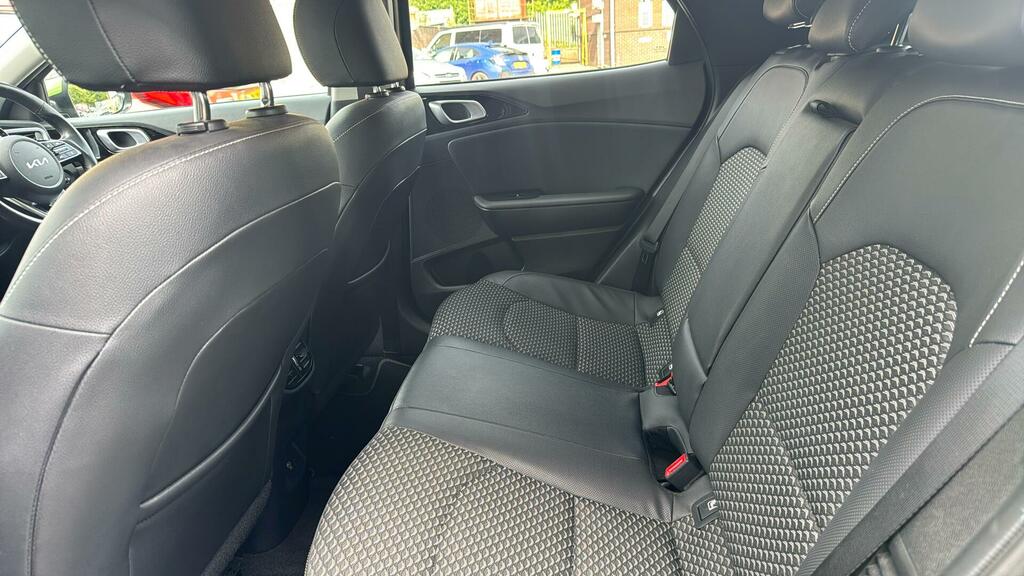 Kia Xceed 1.5T Gdi Isg 138 Gt-line Hatchback Grey #11