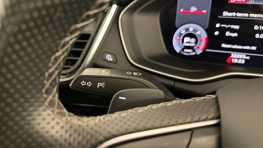 Audi Q5 50 Tfsi E Quattro Edition 1 S Tronic Cs Black #36
