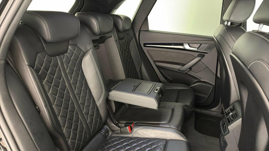 Audi Q5 50 Tfsi E Quattro Edition 1 S Tronic Cs Black #31