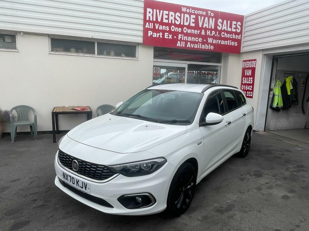 Fiat Tipo Multijet Lounge White #3