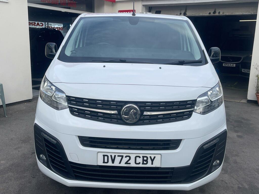 Vauxhall Vivaro Diesel White #5