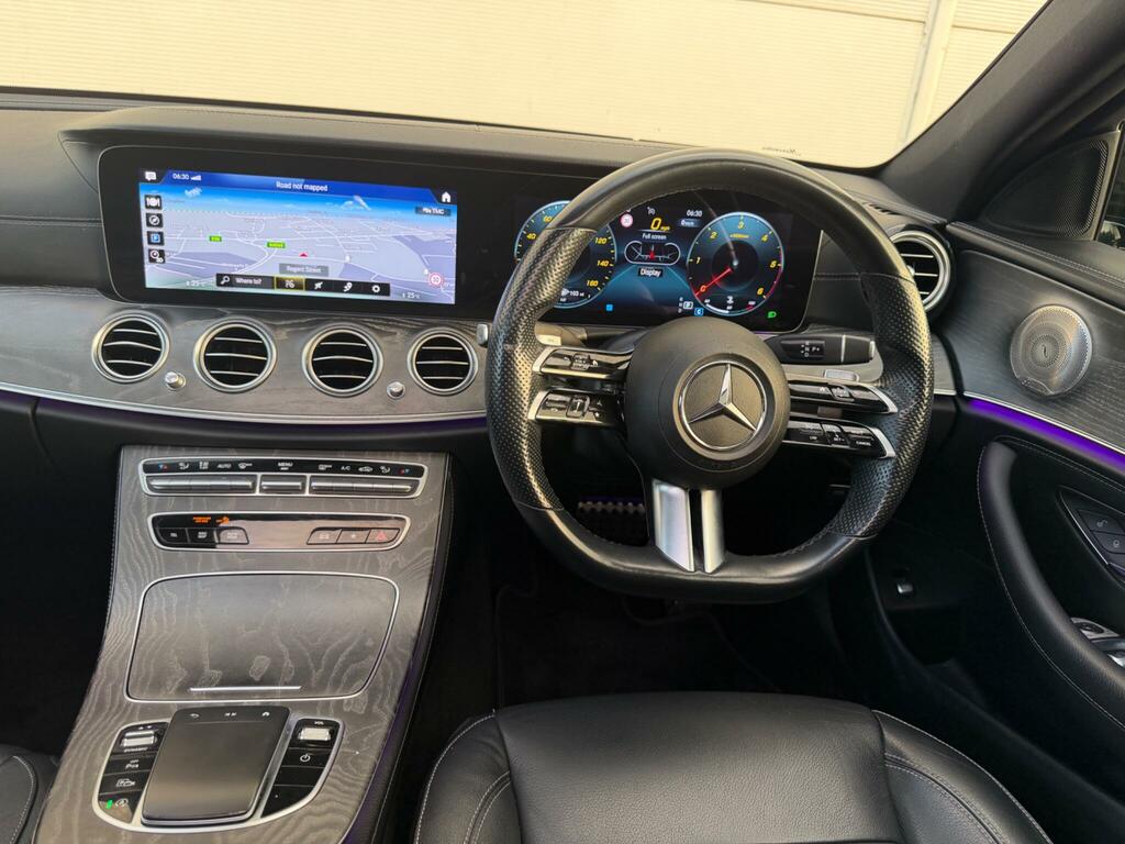 Mercedes-Benz E Class 2.0 E300de 13.5Kwh Amg Line Plug-in G-tronic Silver #31