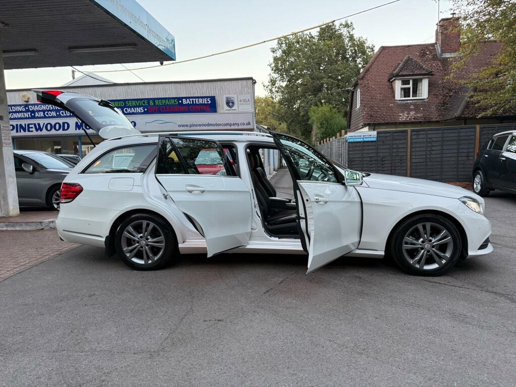 Mercedes-Benz E Class 2.1 E220 Cdi Amg Sport Convertible 170 Bhp Red #9